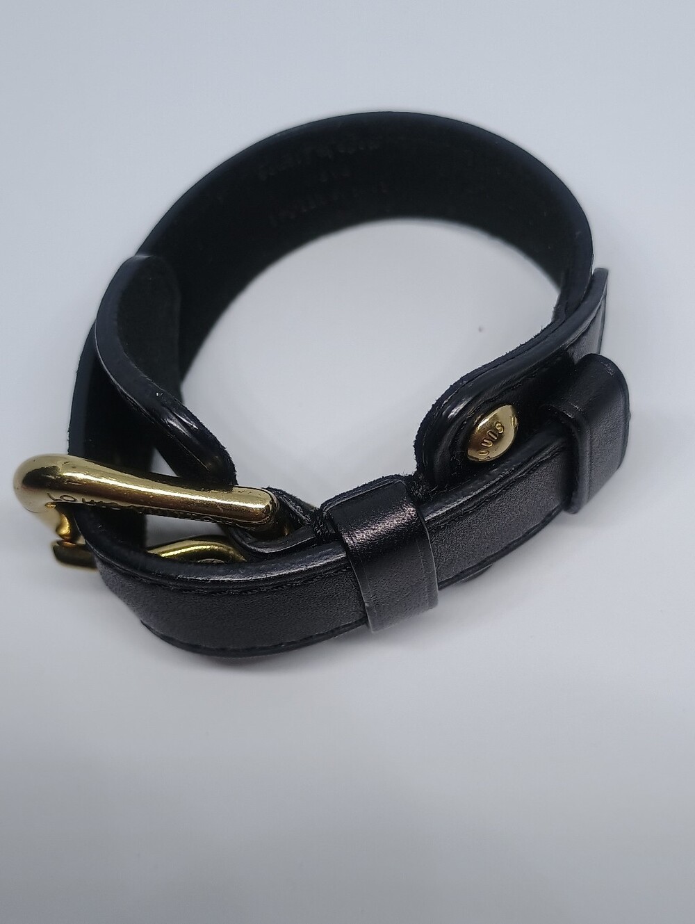 Louis Vuitton Theda Bracelet In BLK W/Gold Hardware - Picture 8 of 8